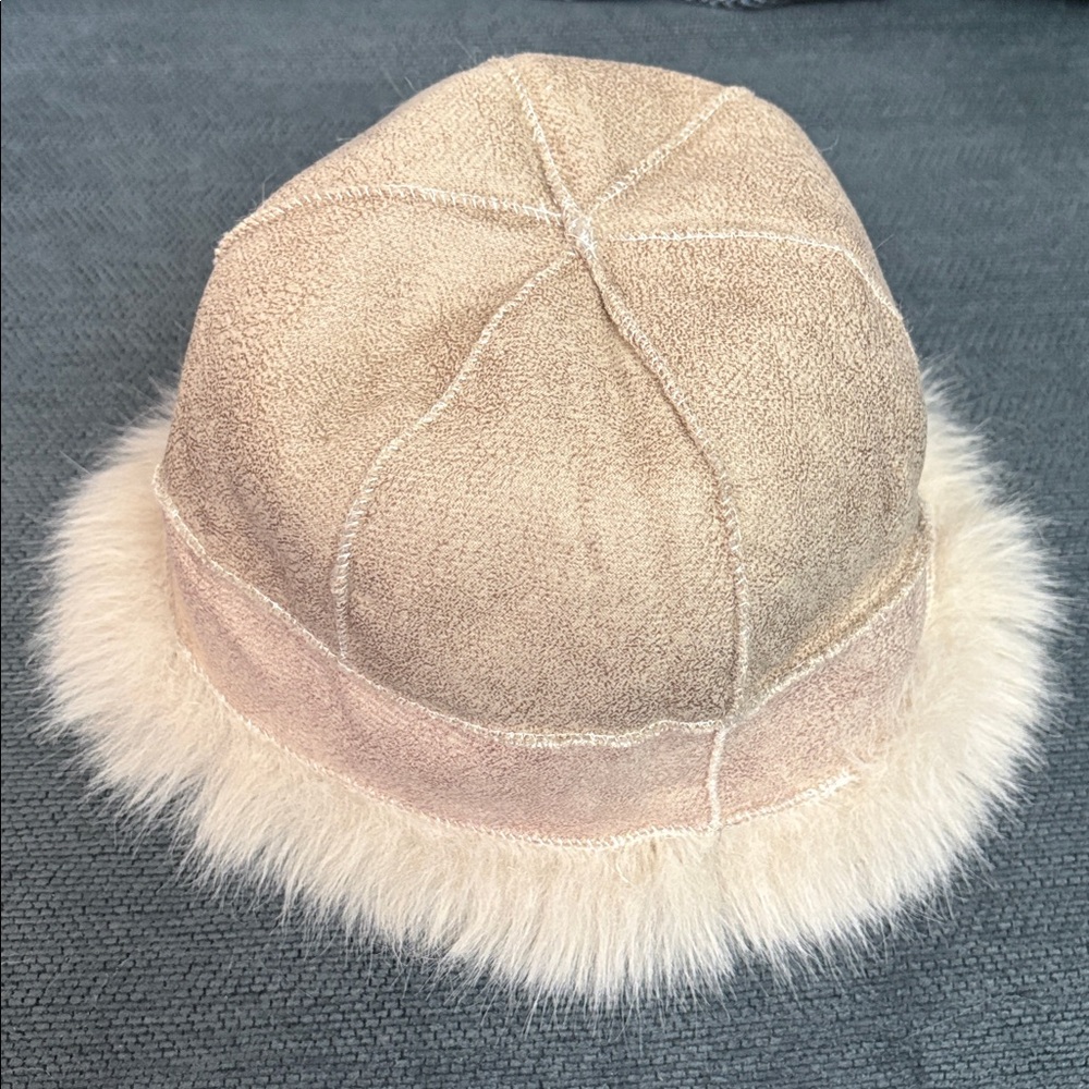 NEW: Leopard Print Faux Fur hat - Picture 3 of 5